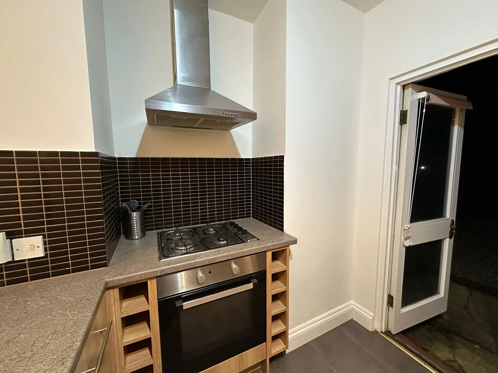 Double room near SURREY QUAYS